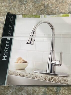 New Glacier Bay McKenna Chrome Single-Handle Kitchen Faucet